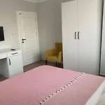 Triplex With Pool Patera