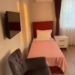 Willa Triplex With Pool Patera