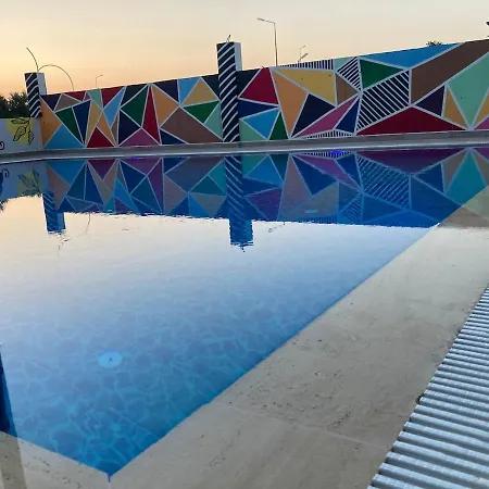 Triplex With Pool Patera Villa