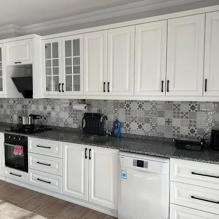 Triplex With Pool Patera