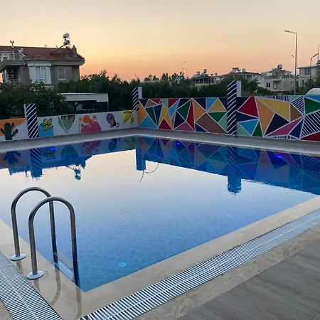 Вилла Triplex With Pool Patera