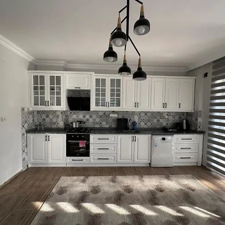 Villa Triplex With Pool Patera