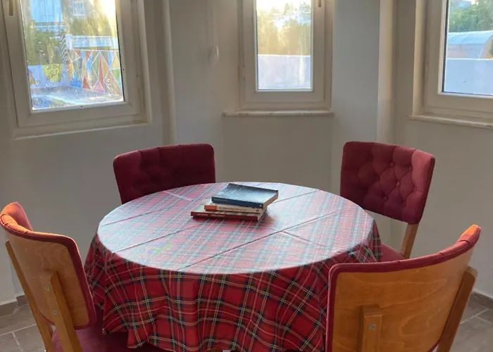 Villa Triplex With Pool Patera Serik