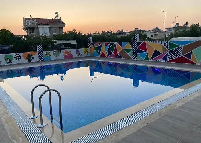 Villa Triplex With Pool Patera