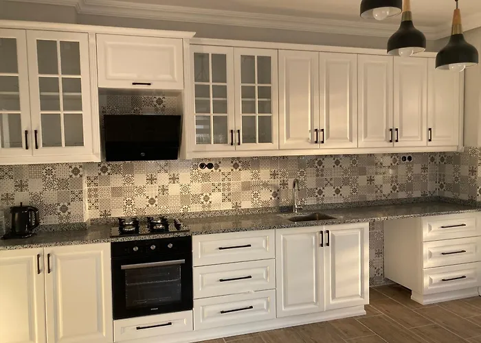 Villa Triplex With Pool Patera