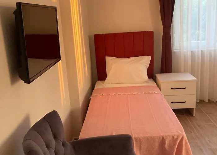 Villa Triplex With Pool Patera