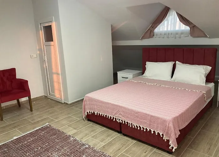 Villa Triplex With Pool Patera *