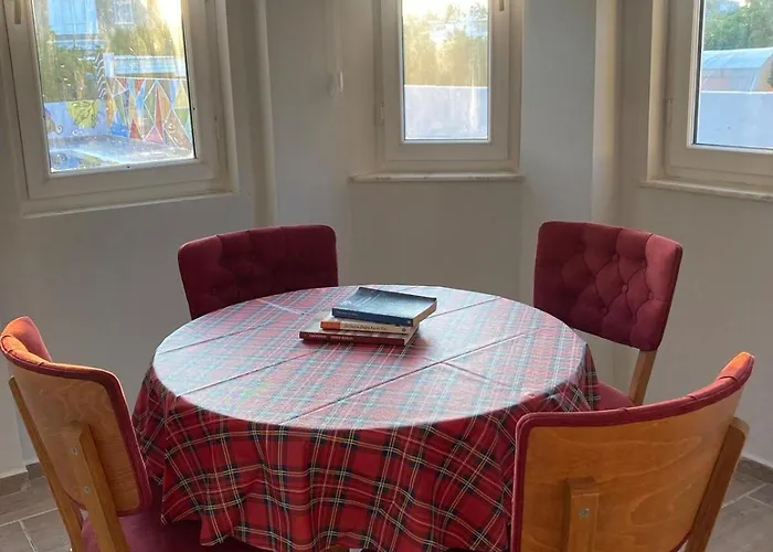 Villa Triplex With Pool Patera Serik